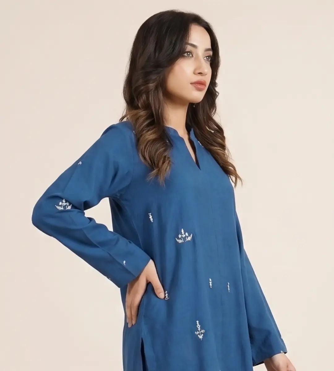 Hand Embellished Textured Iron Free Fabric Co-Ord Set By Winara