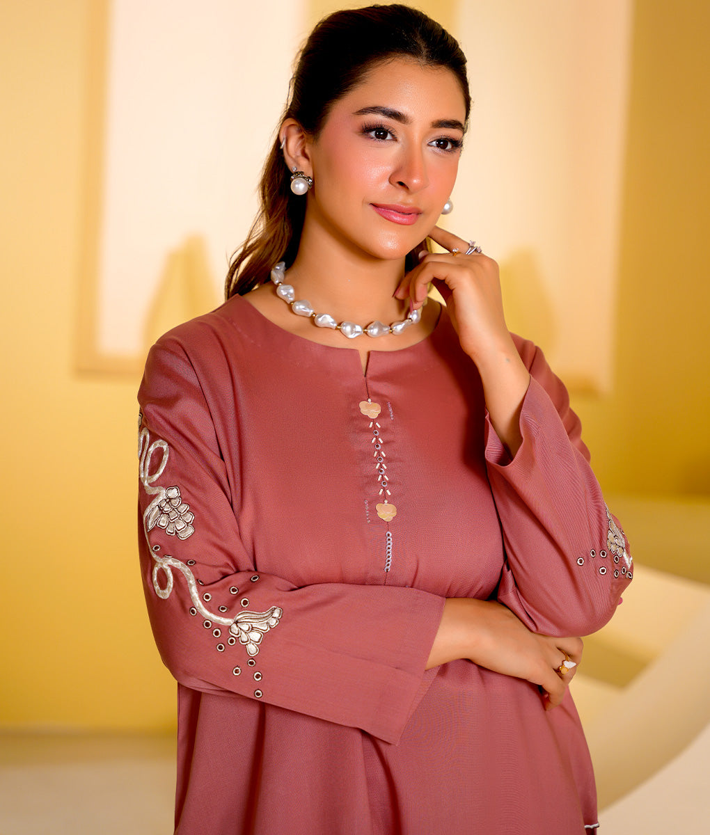 Embroidered Linen Lawn Suit By Winara