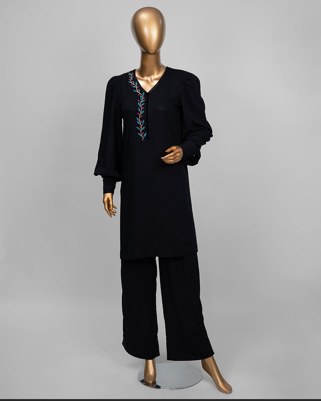 Embroidered Irish linen Co-Ord Set by Winara