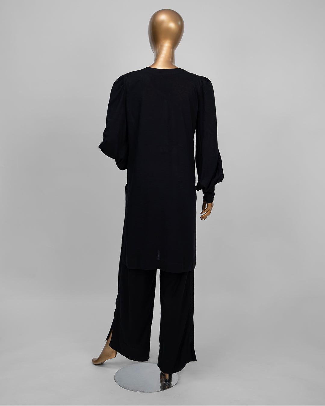 Embroidered Irish linen Co-Ord Set by Winara