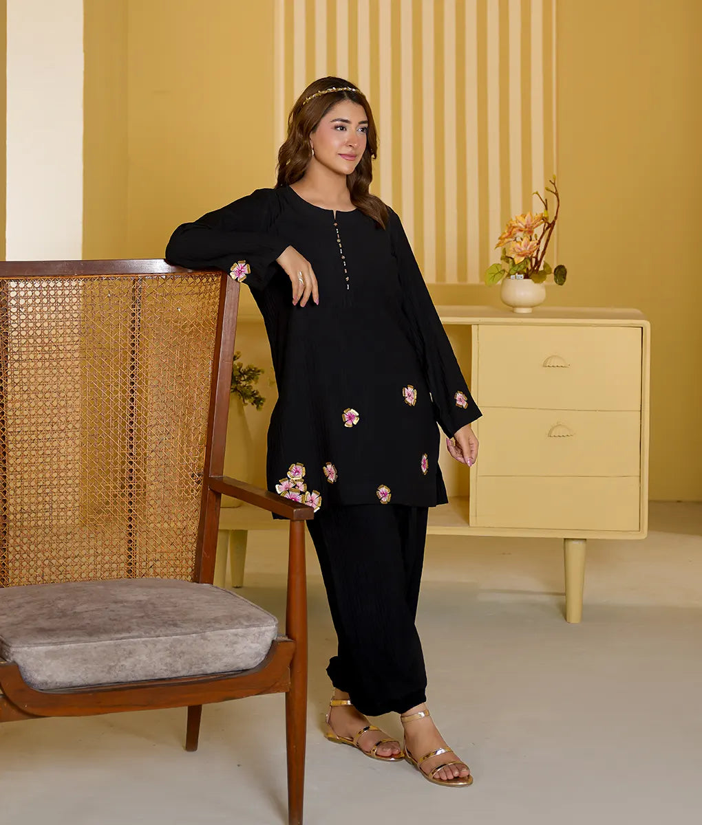 Embroidered Textured Stretchable Co-Ord Set by Winara