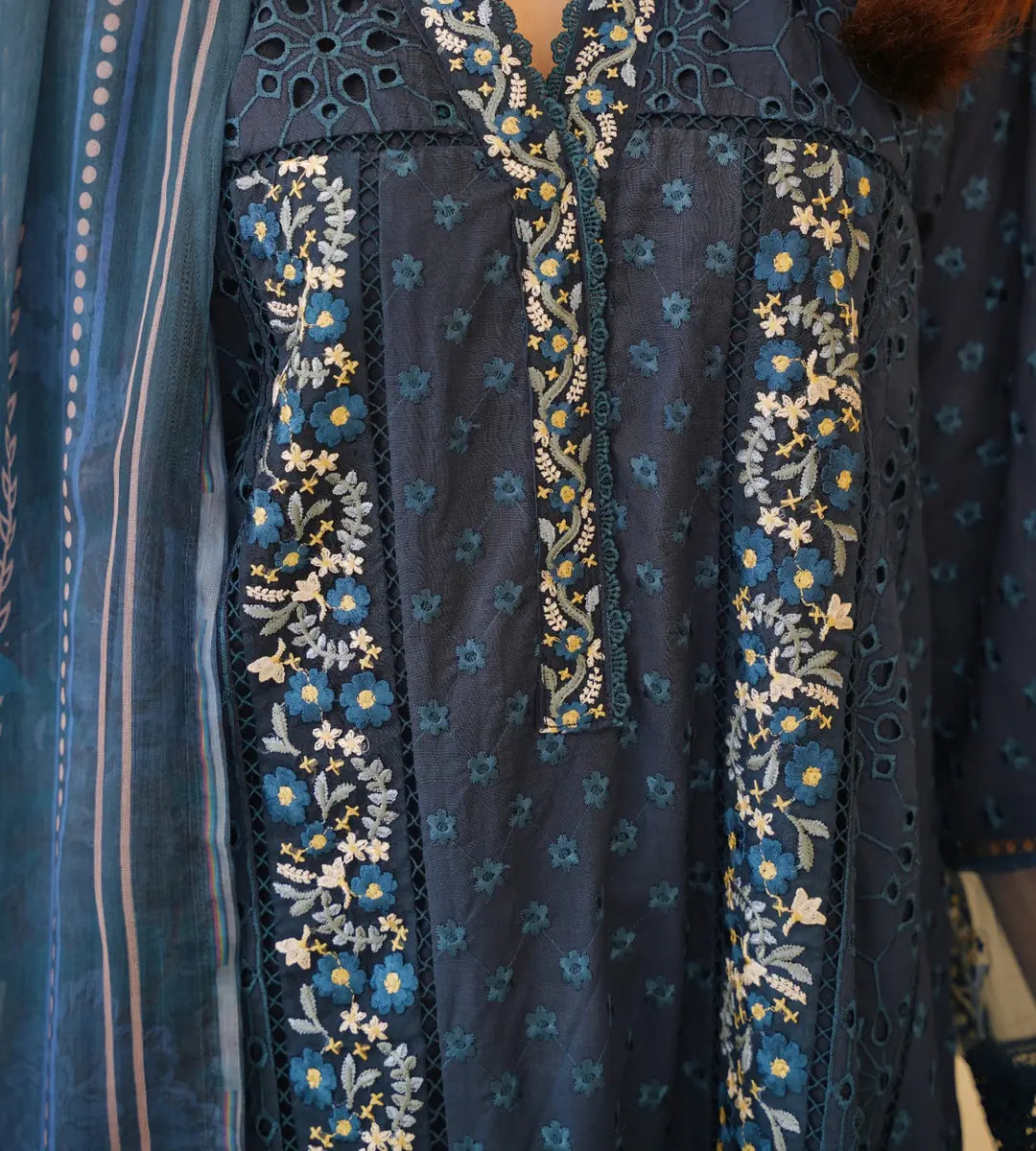 Embroidered Lawn Cotton Suit by Winara