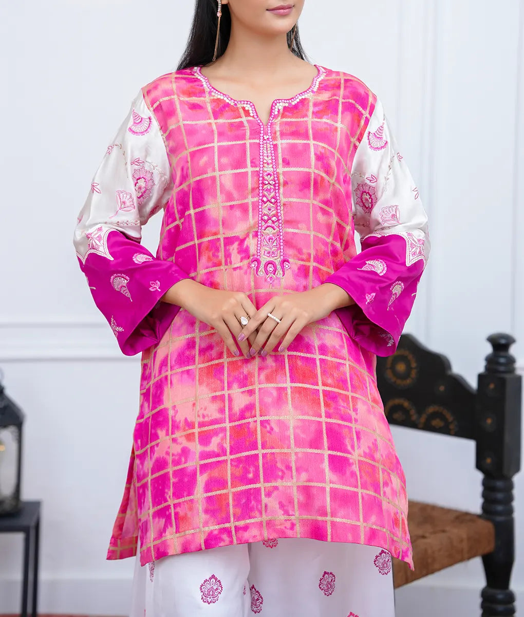 Printed Mulberry Silk Suit by Winara