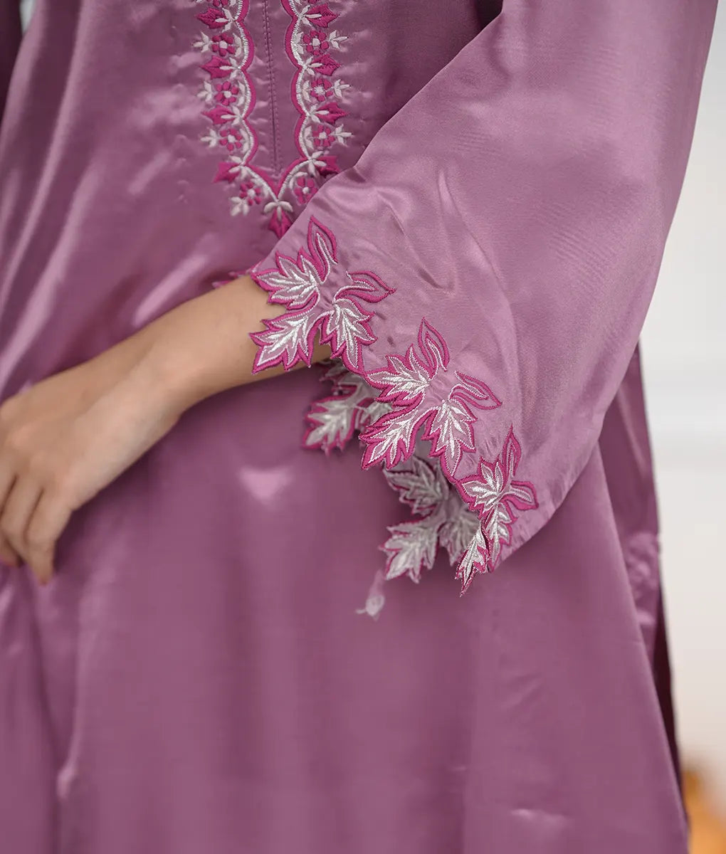 Royal Silk Embroidered Ensemble By Winara