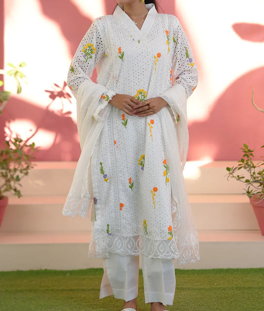 White Floral Embroidered Co-Ord Set By Winara